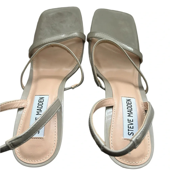 Steve Madden Women’s Size 7.5 Grace Strap Square Toe Heels - Picture 3 of 4